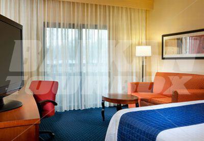 holiday in Courtyard by Marriott Richmond West