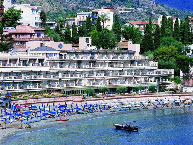 holiday in Grand Hotel Mazzaro Sea Palace