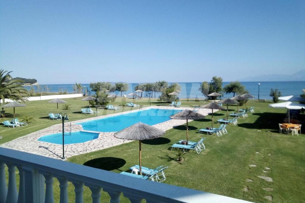 почивка в  S and C Kosmos Beach Resort - Roda