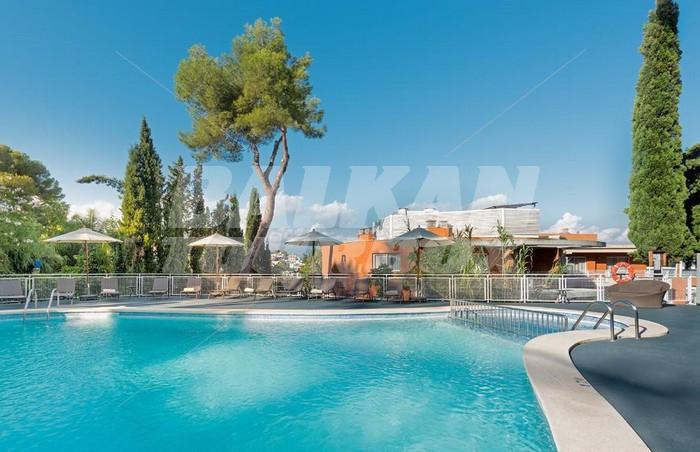 почивка в NH Hesperia Ciutat Mallorca