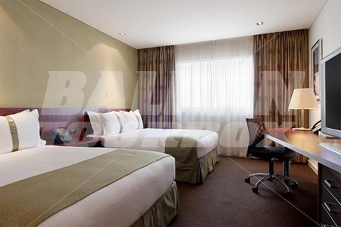 holiday in Holiday Inn Burswood