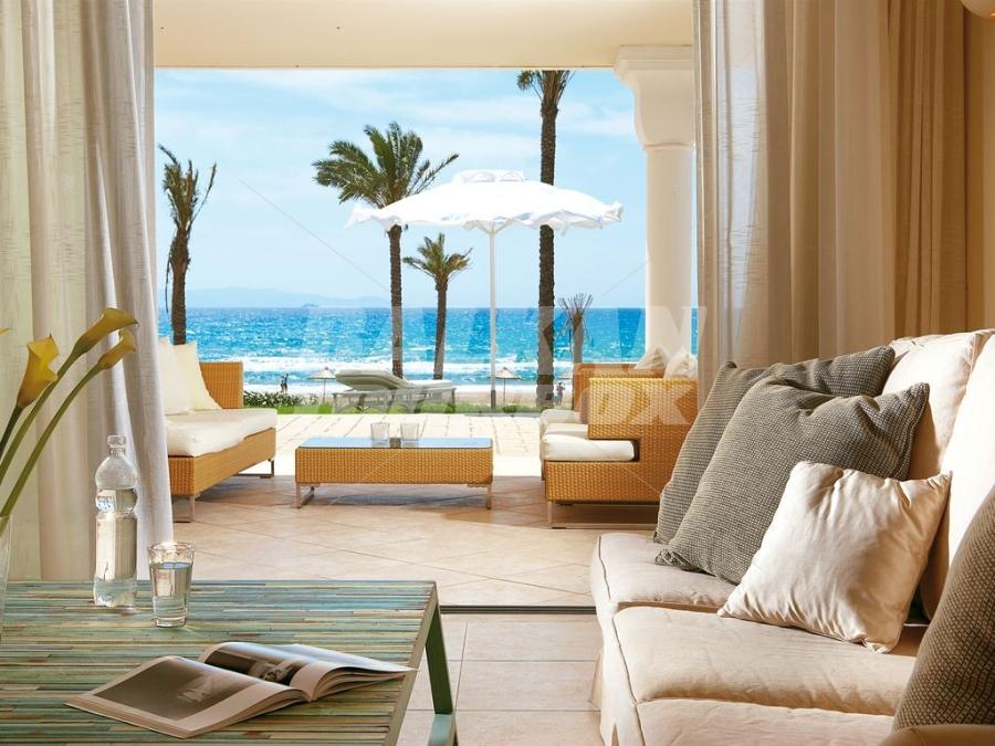 почивка в Grecotel Mandola Rosa Suites and Villas