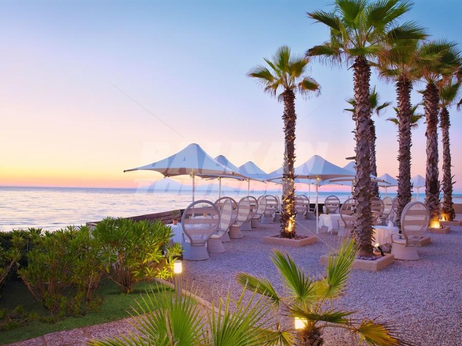 почивка в Grecotel Mandola Rosa Suites and Villas