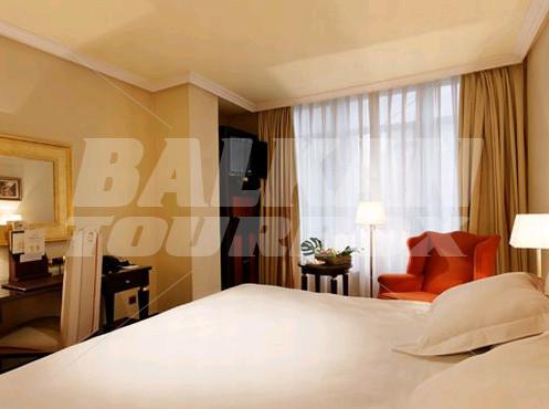 почивка в NH Hesperia Madrid