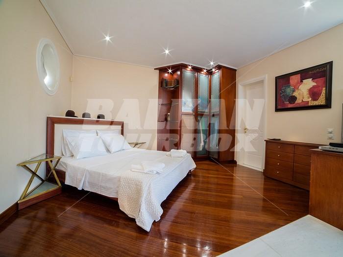 holiday in Lagonissi - villa 02, 4 bedrooms