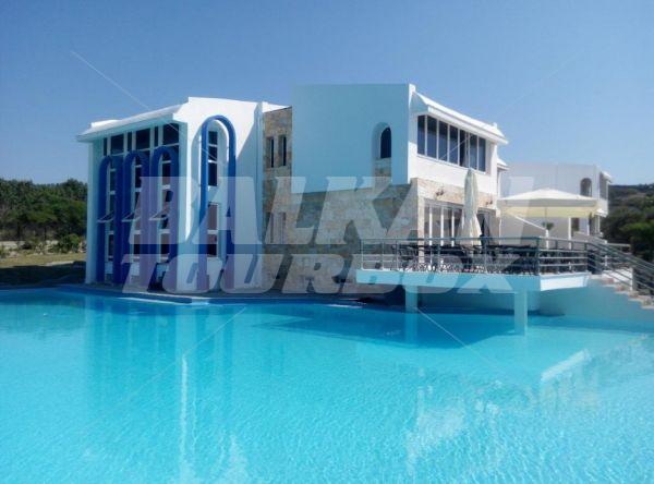 holiday in Skion Palace beach hotel