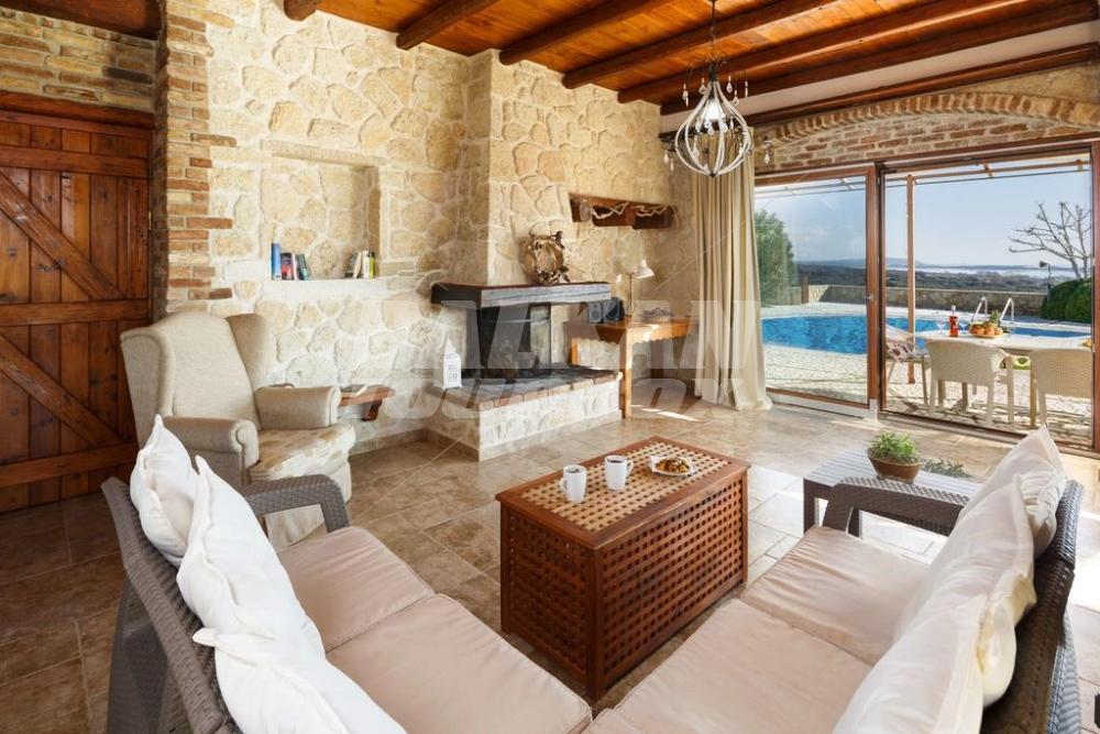 holiday in Chalikounas Villa