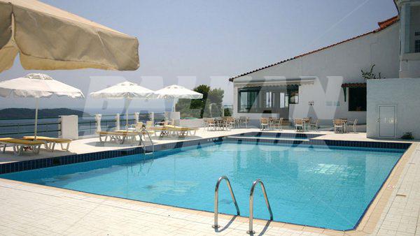 почивка в Skiathos Club Hotel and Suites