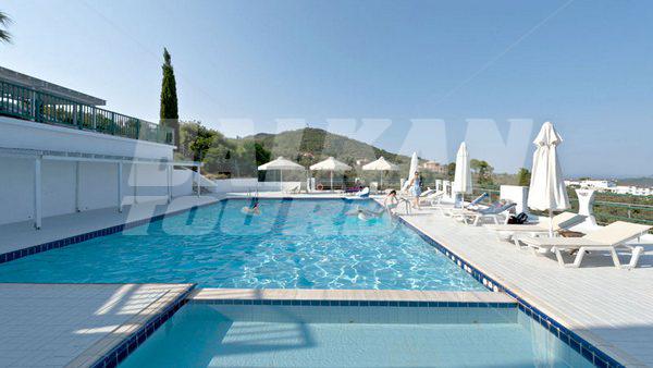 почивка в Skiathos Club Hotel and Suites