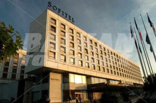 почивка в Sofitel Victoria