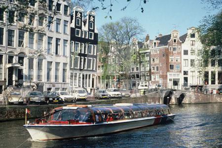 почивка в Victoria  Amsterdam