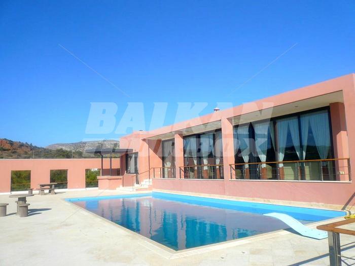 holiday in Legrena - villa 01, 10 bedrooms