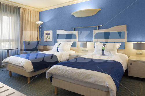 почивка в Holiday Inn Athens Airport