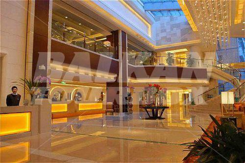 почивка в Crowne Plaza Fudan