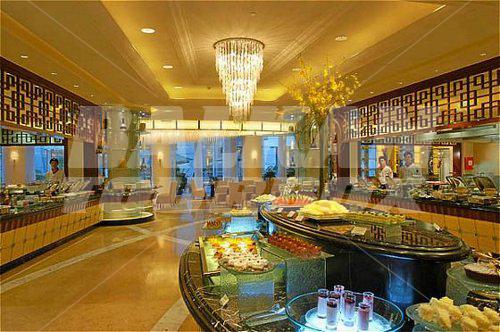 почивка в Crowne Plaza Fudan