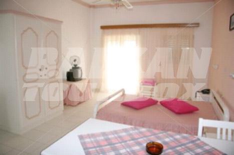 holiday in Efstathia Hotel Apartments