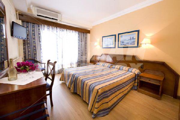 почивка в Hotel Monarque Fuengirola Park