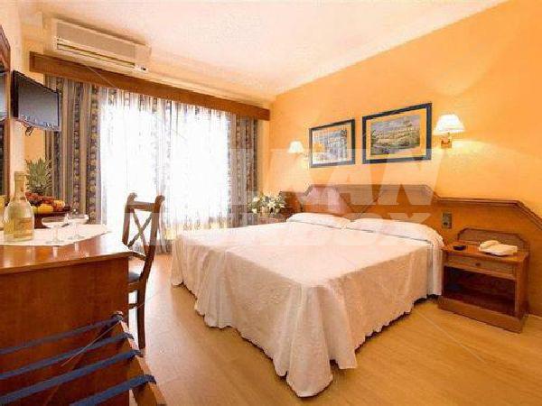 почивка в Hotel Monarque Fuengirola Park