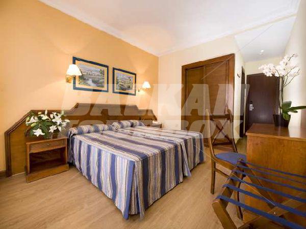 почивка в Hotel Monarque Fuengirola Park