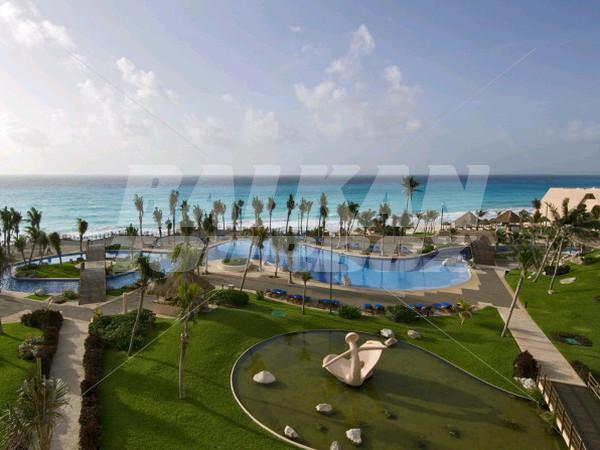 holiday in Grand Oasis Cancun