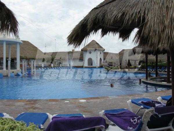 holiday in Now Sapphire Riviera Cancun