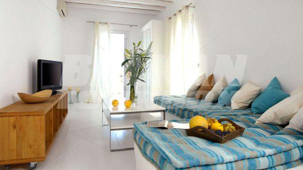 holiday in Kapetan Tasos Suites