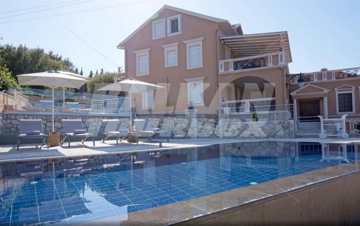 почивка в Faros Residence Adults Only