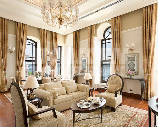 holiday in Four Seasons Istanbul at the Bosphorus