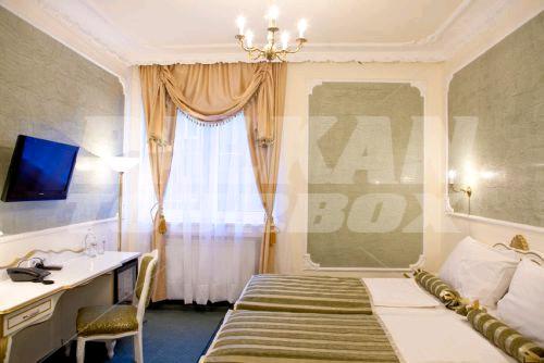 почивка в Queen's Astoria Design Belgrade