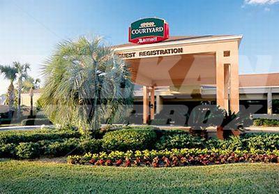 holiday in Courtyard by Marriott Orlando Lake Buena Vista at Vista Centre