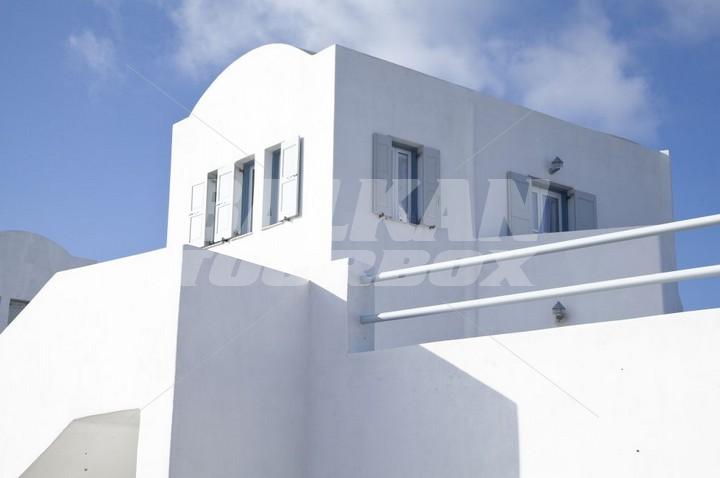 почивка в  Athiri Santorini Family Friendly Hotel