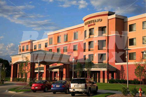 holiday in Courtyard by Marriott Omaha Aksarben Village