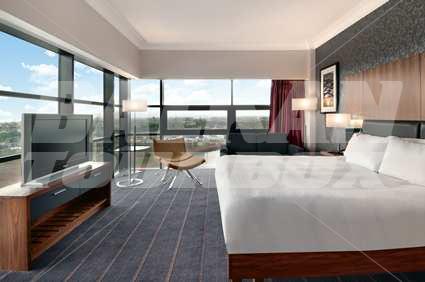 почивка в Hilton Belfast