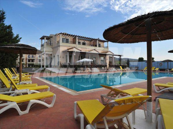 holiday in Thinalos Hotel Apartments