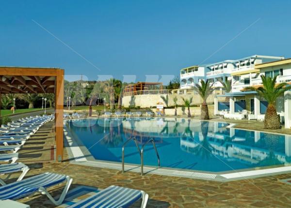 почивка в Aldemar Paradise Village