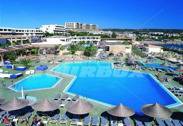 почивка в Aldemar Paradise Village