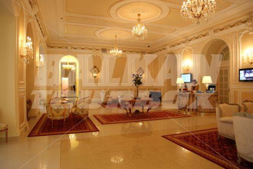 почивка в Grand Hotel Continental