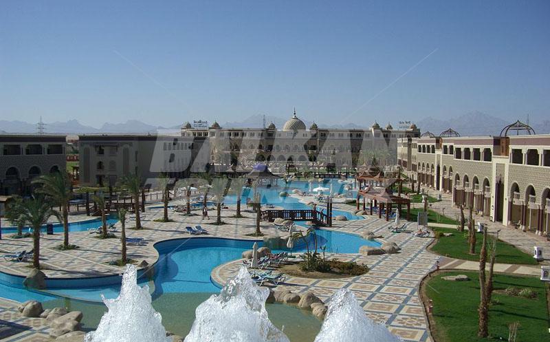 почивка в Sunrise Mamlouk Palace Resort