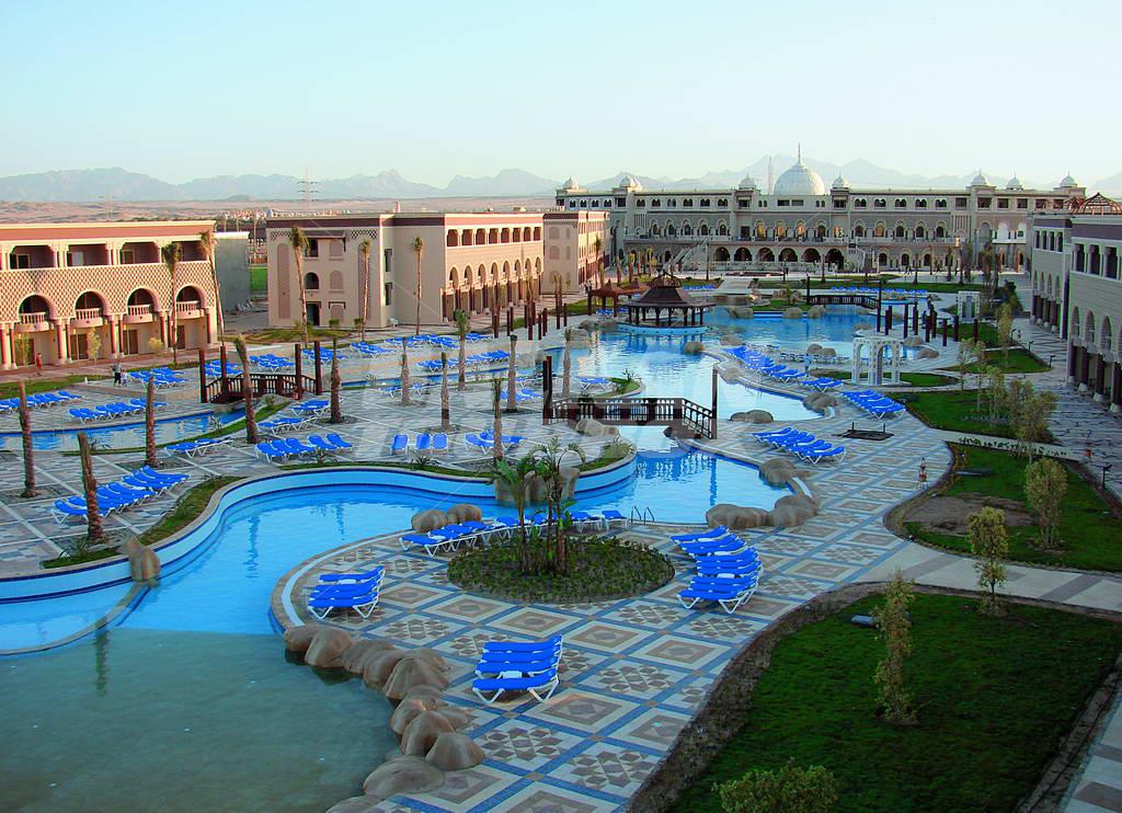 почивка в Sunrise Mamlouk Palace Resort