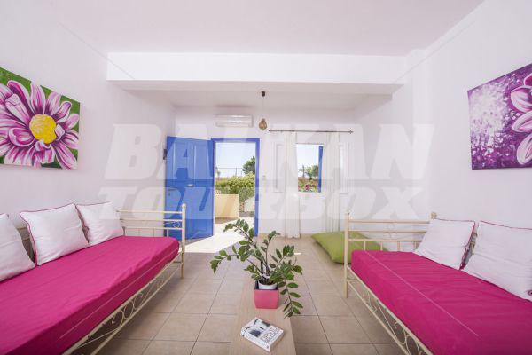 почивка в Bella Santorini Studios