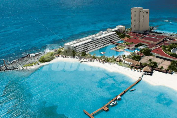 holiday in Dreams Cancun Resort