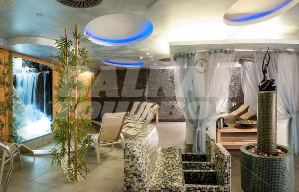 почивка в  Life Design Hotel 