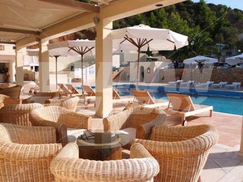 почивка в Alonissos Beach Bungalows And Suites