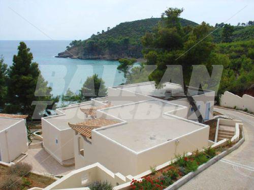 почивка в Alonissos Beach Bungalows And Suites