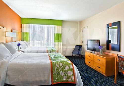 holiday in Fairfield Inn & Suites by Marriott Louisville Downtown