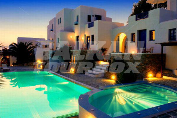 holiday in Folegandros Apartments