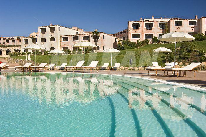 holiday in Colonna Resort 