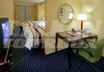 holiday in SpringHill by Marriott Suites St. Petersburg Clearwater