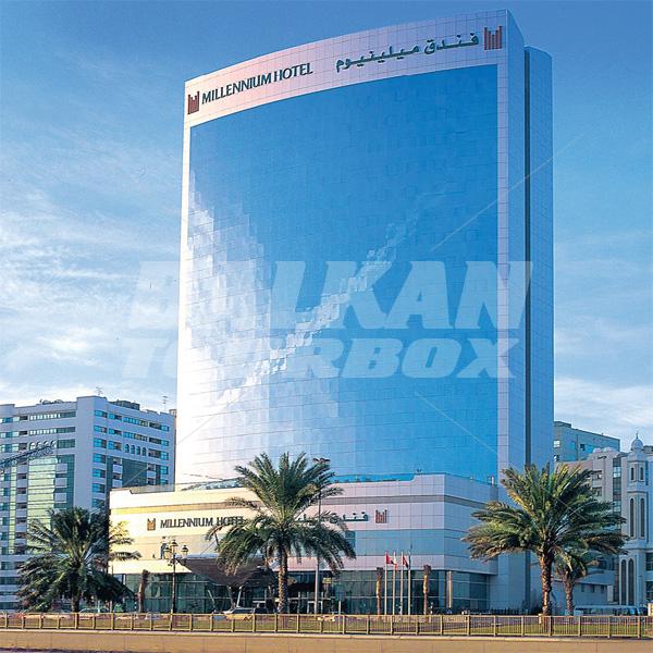 почивка в  Corniche Al Buhaira Hotel Sharjah