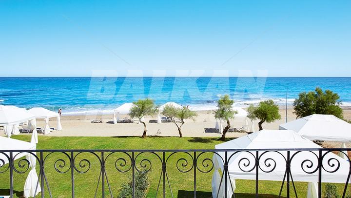 почивка в Grecotel Caramel Boutique Resort